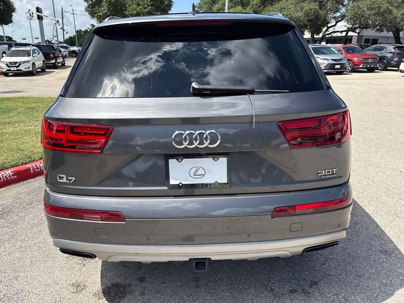 2018 Audi Q7 - Image 3