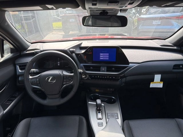 2025 LEXUS UX 300h - Image 9