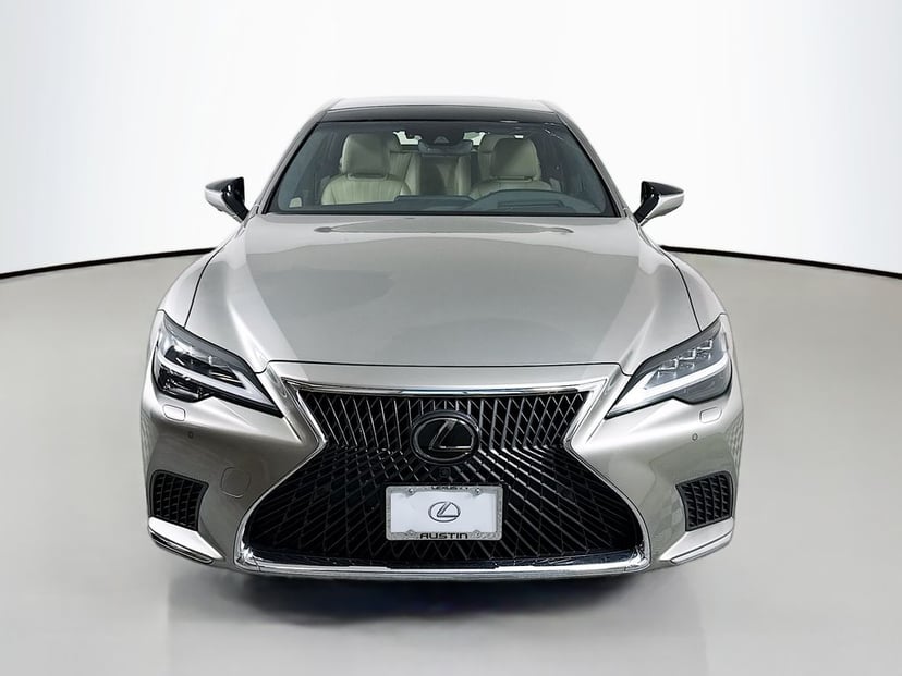 2022 LEXUS LS 500 - Image 2