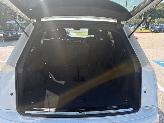 2021 Audi Q7 - Image 8
