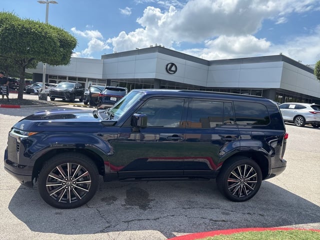 2024 LEXUS GX 550