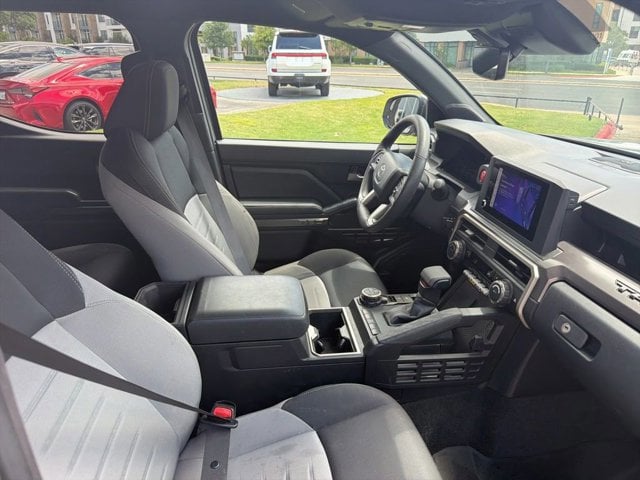 2024 Toyota Tacoma - Image 3
