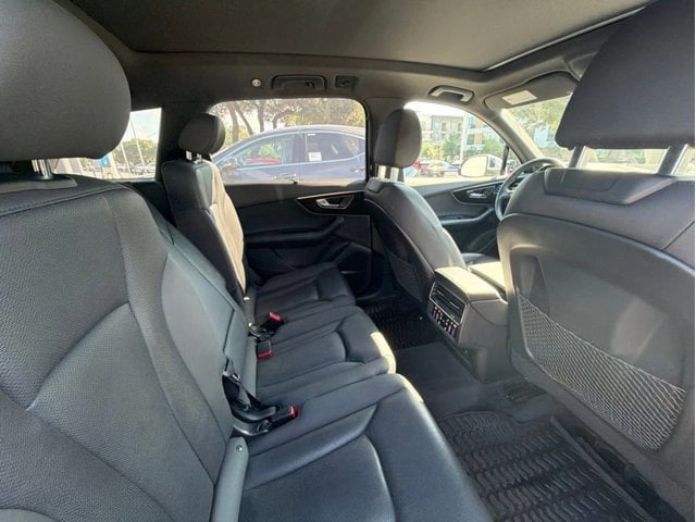 2021 Audi Q7 - Image 10