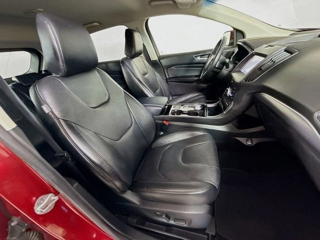 2020 Ford Edge - Image 26
