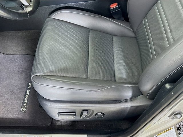 2021 LEXUS NX 300 - Image 19
