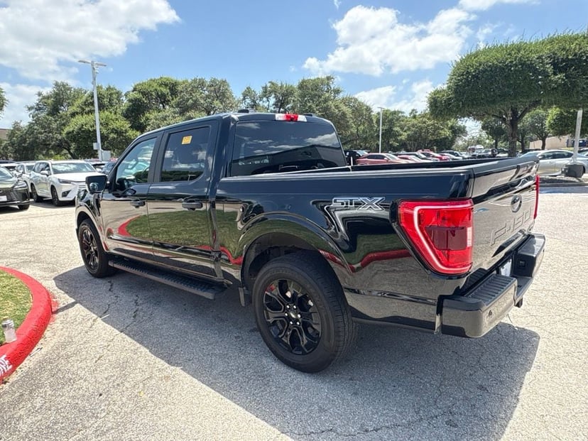 2022 Ford F-150 - Image 2