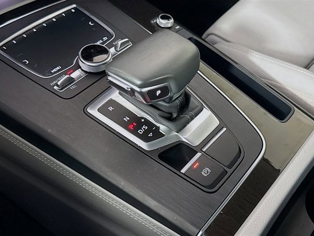 2020 Audi Q5 - Image 17