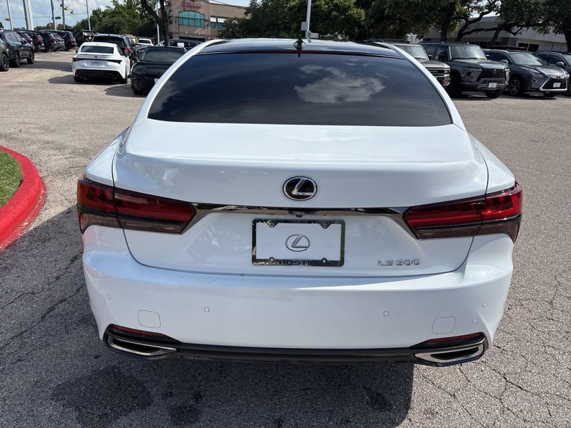 2023 LEXUS LS 500 - Image 3