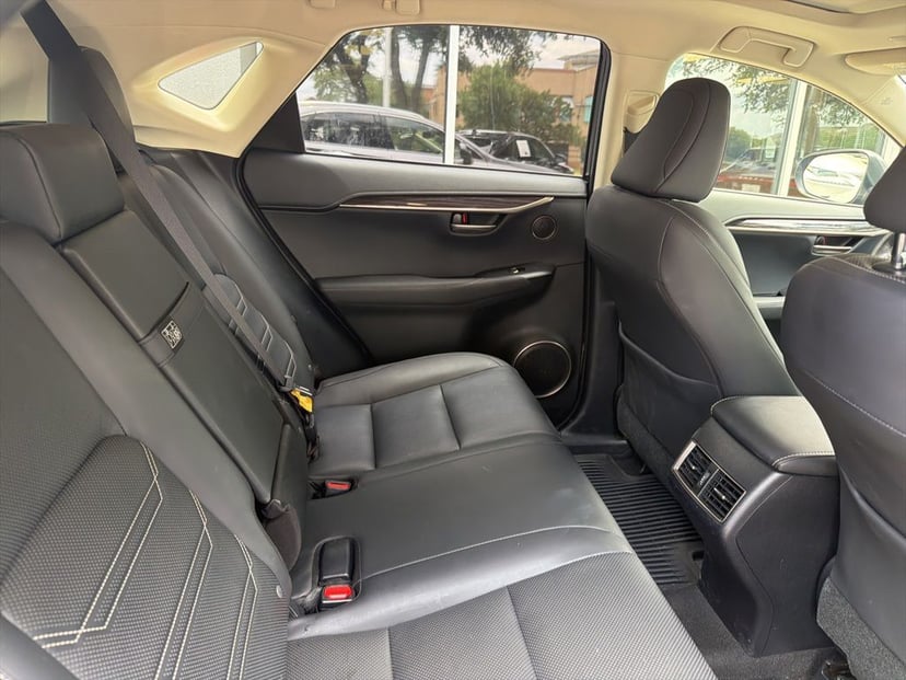 2021 LEXUS NX 300h - Image 4