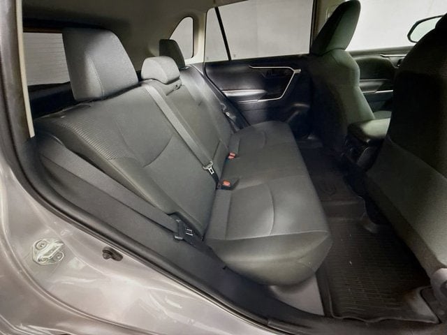2022 Toyota RAV4 - Image 23