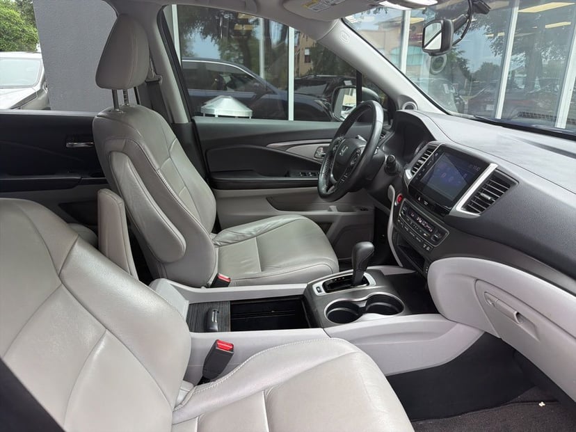 2016 Honda Pilot - Image 4