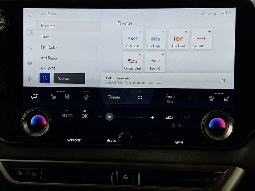 2023 LEXUS RX 500h - Image 15