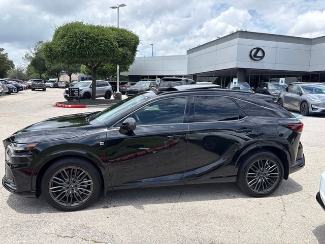 2024 LEXUS RX 500h