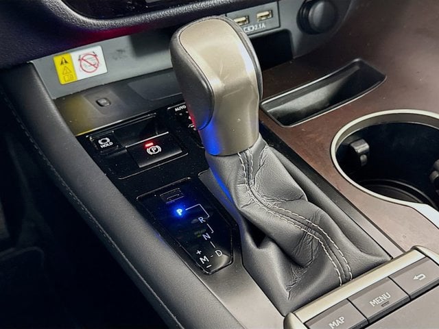 2022 LEXUS RX 350 - Image 16