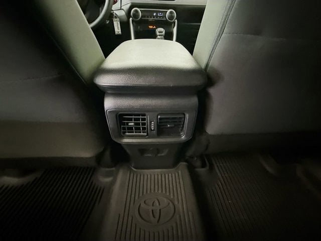 2022 Toyota RAV4 - Image 21