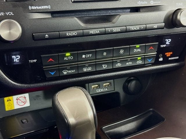 2022 LEXUS RX 350 - Image 15