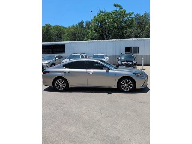 2021 LEXUS ES 350 - Image 7