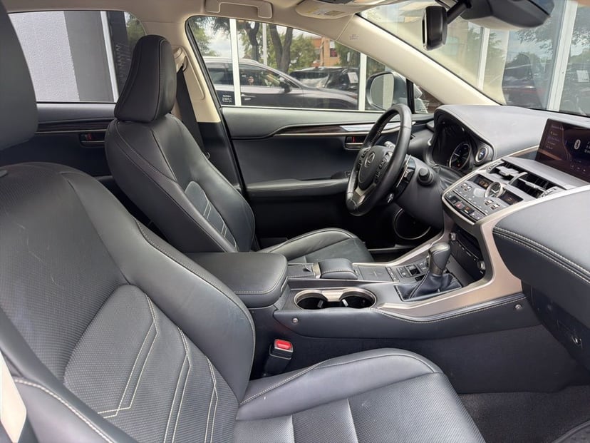 2021 LEXUS NX 300h - Image 3