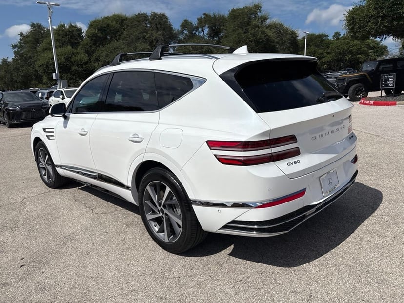 2025 Genesis GV80 - Image 2