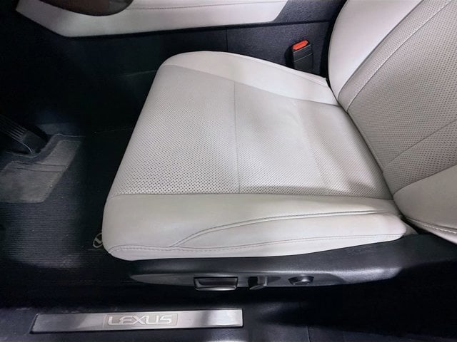 2020 LEXUS RX 350 - Image 19