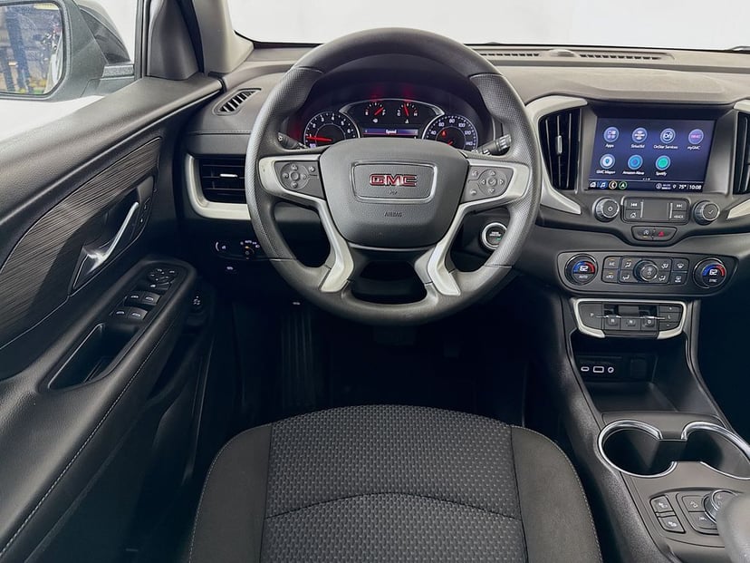 2023 GMC Terrain - Image 23