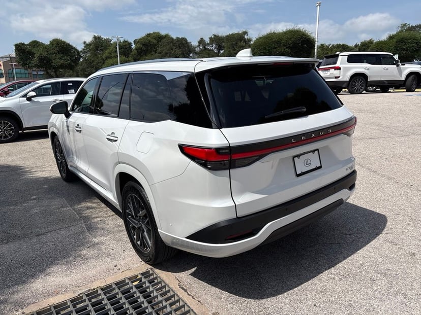 2025 LEXUS TX 350 - Image 2