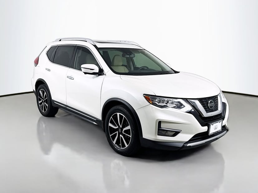 2020 Nissan Rogue - Image 1