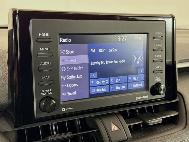 2022 Toyota RAV4 - Image 12