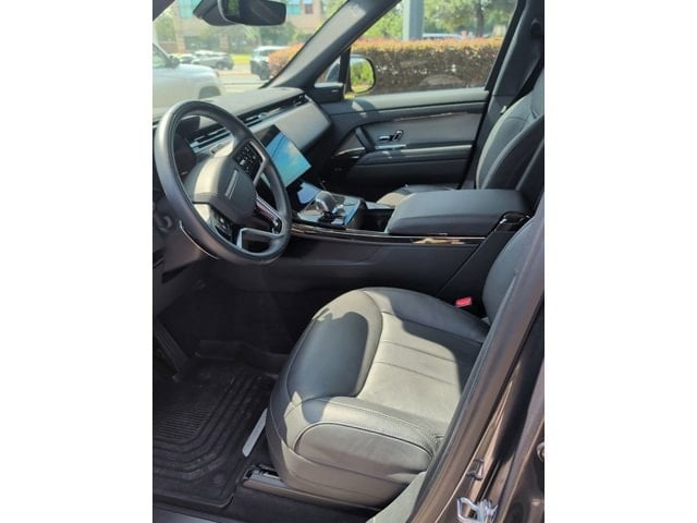 2024 Land Rover Range Rover Sport - Image 8