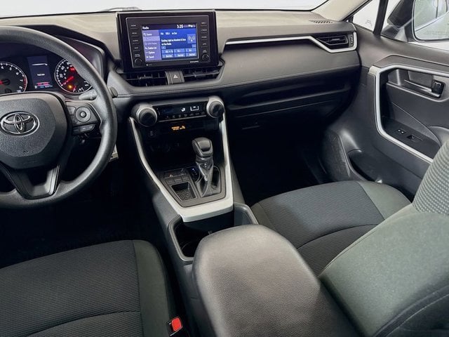 2022 Toyota RAV4 - Image 19