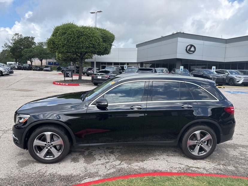 2019 Mercedes-Benz GLC 300