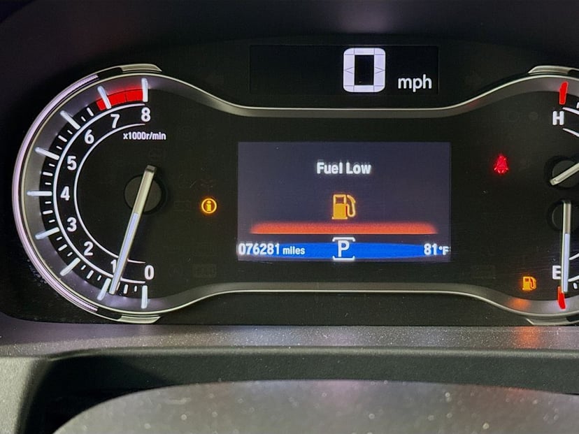 2017 Honda Pilot - Image 12