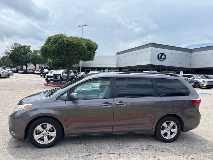 2017 Toyota Sienna