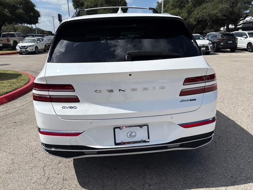 2025 Genesis GV80 - Image 3