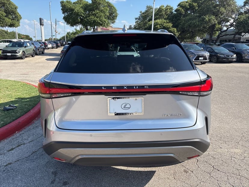2025 LEXUS RX 350 - Image 2