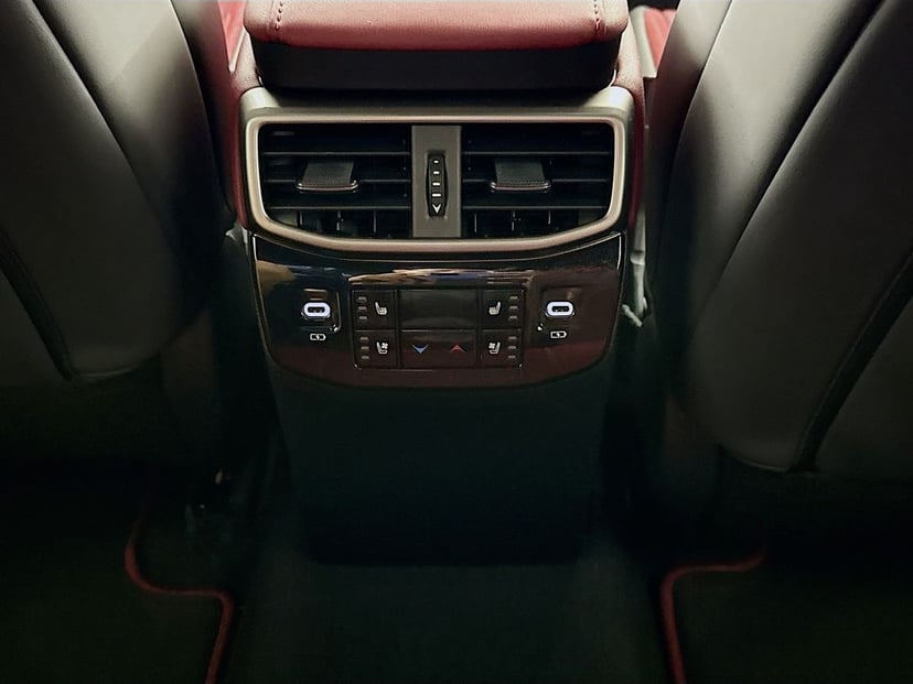 2023 LEXUS RX 500h - Image 27