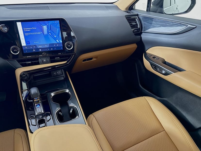 2024 LEXUS NX 250 - Image 25