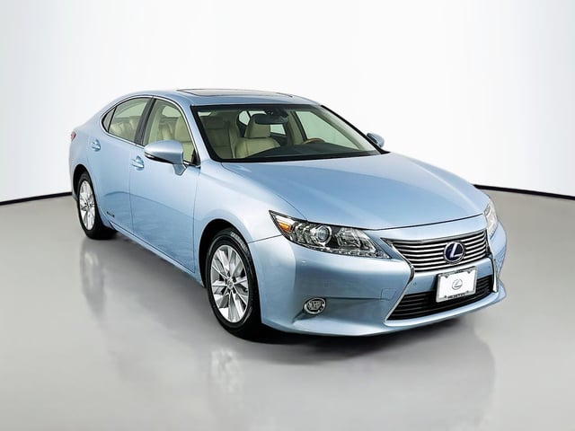 2014 LEXUS ES 300h
