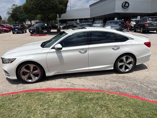 2019 Honda Accord