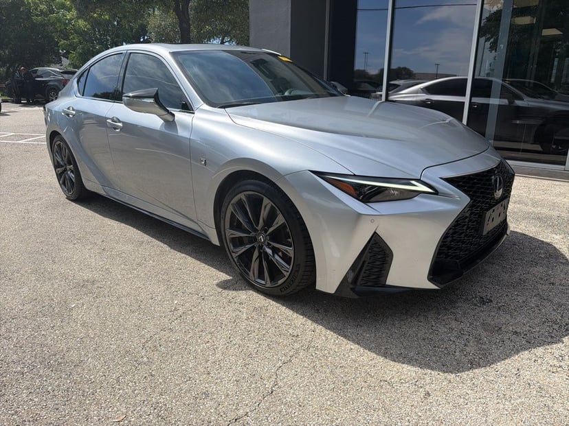 2023 LEXUS IS 350