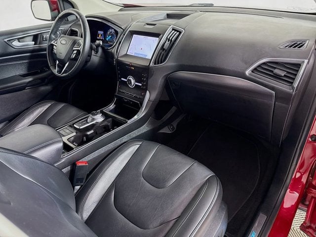 2020 Ford Edge - Image 27