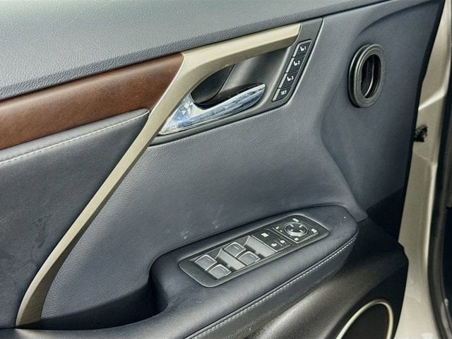 2022 LEXUS RX 350 - Image 17
