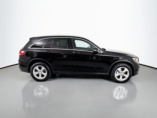 2017 Mercedes-Benz GLC 300