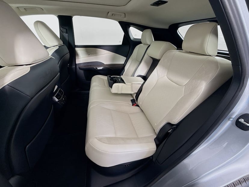 2024 LEXUS RX 350 - Image 25