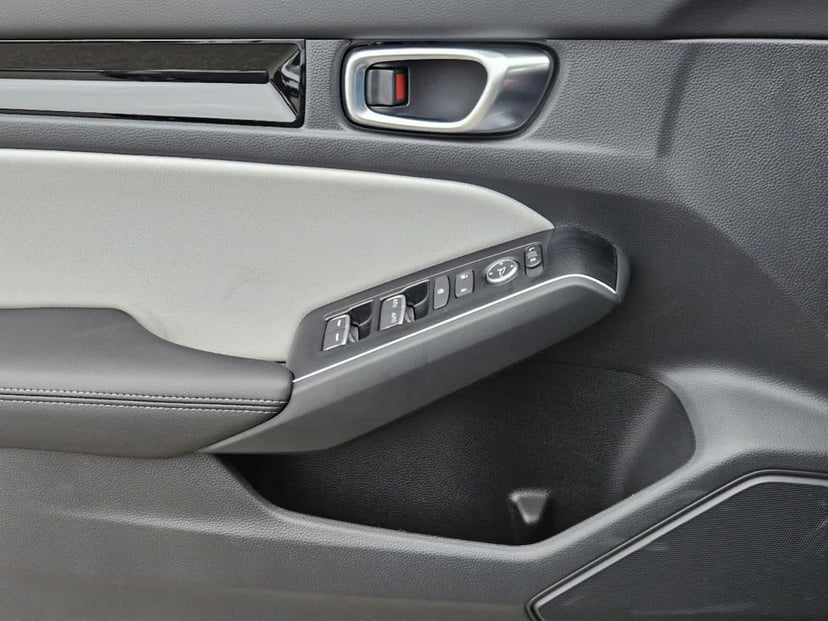 2026 Honda Civic Hybrid - Image 18