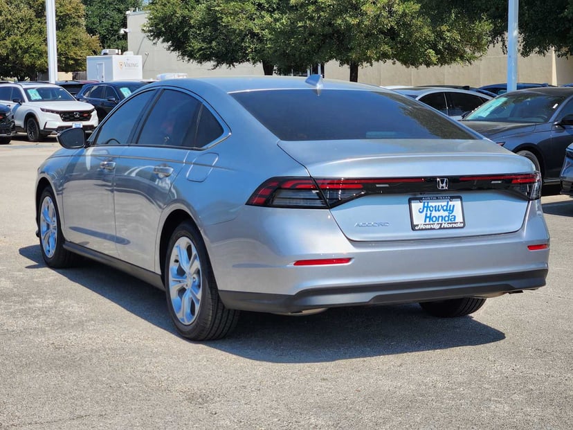 2025 Honda Accord - Image 4