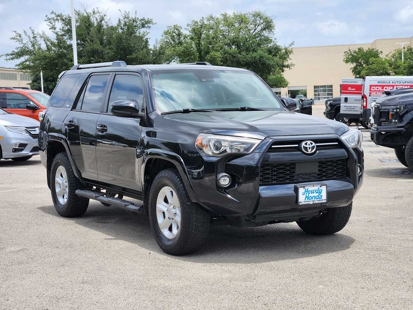 2021 Toyota 4Runner - Image 3