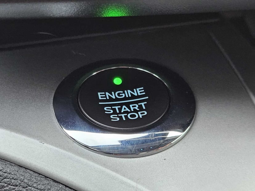 2020 Ford Explorer - Image 21
