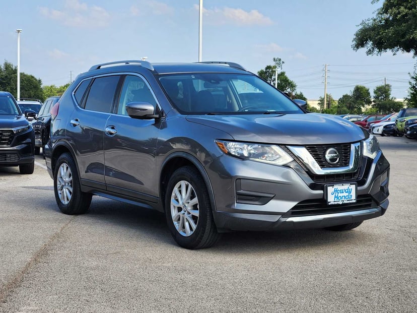 2019 Nissan Rogue - Image 2