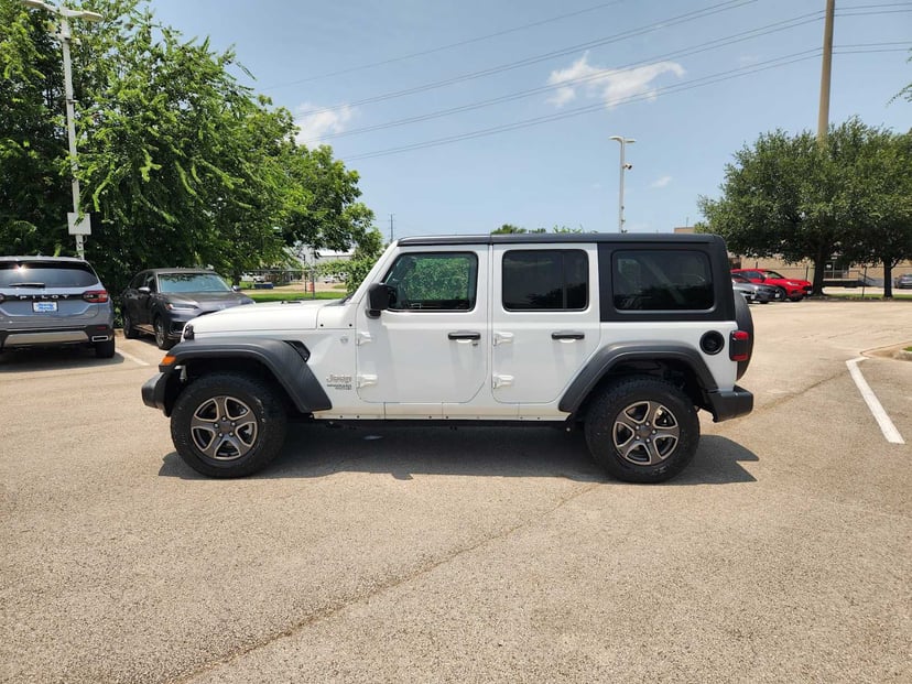 2018 Jeep Wrangler Unlimited - Image 3